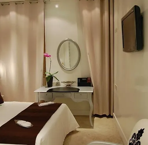 Royal Palace Luxury Hotel 4*