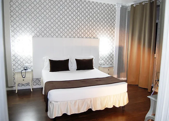 Royal Palace Luxury Hotel