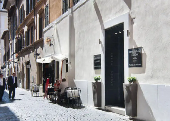 Royal Palace Luxury Hotel Rzym