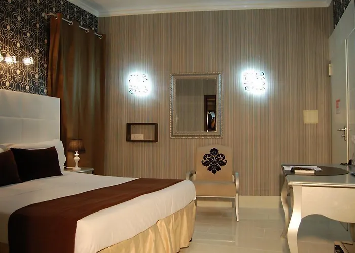 Royal Palace Luxury Hotel