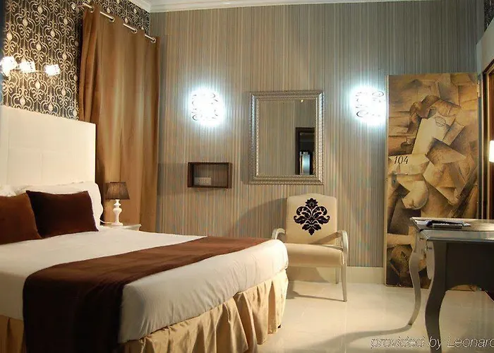 Royal Palace Luxury Hotel